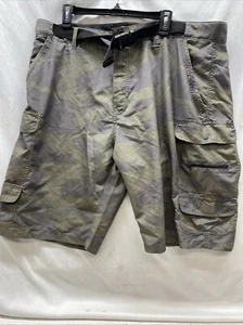 DENALI HYBRID CAMO CARGO SHORTS MEN'S SIZE 40 - Picture 1 of 22