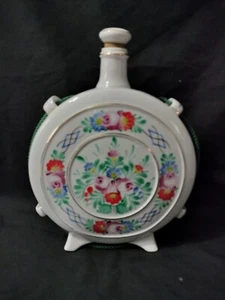 Estatuilla cantimplora jarra floral porcelana pintada a mano Hollohaza Hungría de colección - Imagen 1 de 9