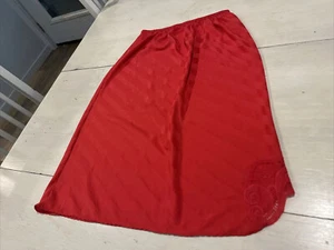 UNDERCOVER WEAR Slip Women’s M Medium Red Half Skirt Slip Lace Slit Corner VTG - Picture 1 of 12