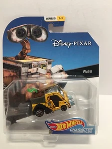Hot Wheels Disney Character Car PIXAR WALL-E NEW!!! - Picture 1 of 5