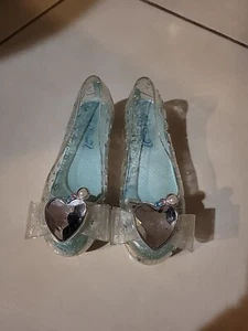 Light up Cinderella Slippers - Picture 1 of 5