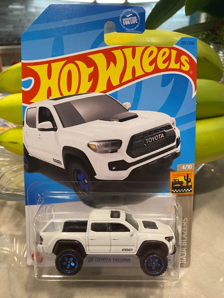 Toyota Tacoma 2023 Hot Wheels #207 Baja Blazers 4/10 '20 blanco con azul Baja5 Sp Foto 1 de 1