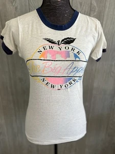 True Vintage Womens Size S White Big Apple Graphic T-shirt - Picture 1 of 8