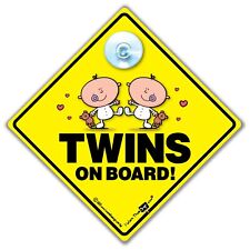 双子のボード上のサイン、双子の赤ちゃんのボード上のサイン、車の双子のサイン、双子のサイン