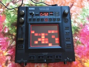 Korg Kaoss Pad KP3 Dynamic Effect Sampler DJ FX Boxed with accessories - Picture 1 of 5