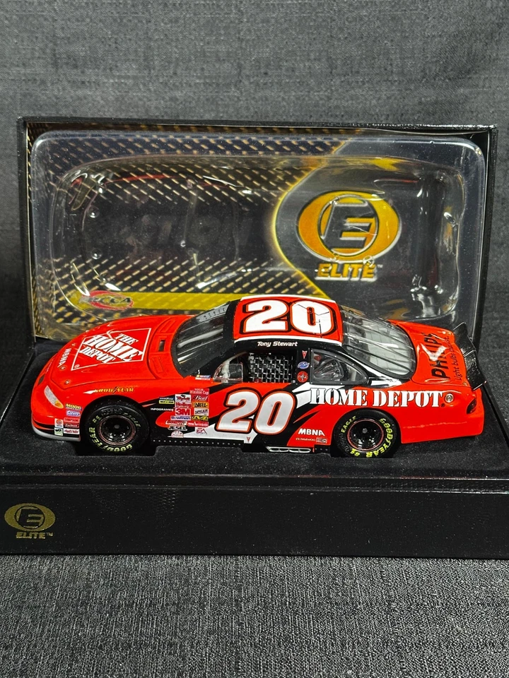 1/24 Action Elite #20 Tony Stewart 2002 NASCAR Home Depot Pontiac Grand Prix Foto 1 de 4