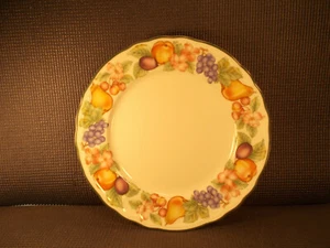 Epoch Dinnerware Market Day Pattern Dinner Plate 10 1/2" - Picture 1 of 3