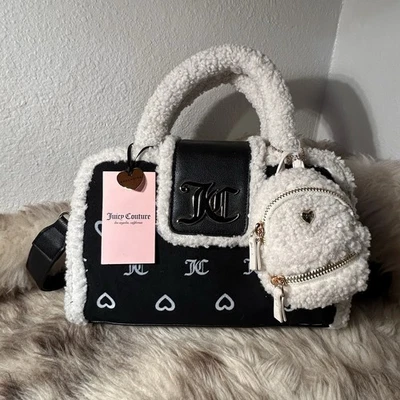 Bolso/ Bandolera Juicy Couture Acurrucado Nuevo con Etiquetas - Negro Regaliz - Logo y Corazones Foto 1 de 4