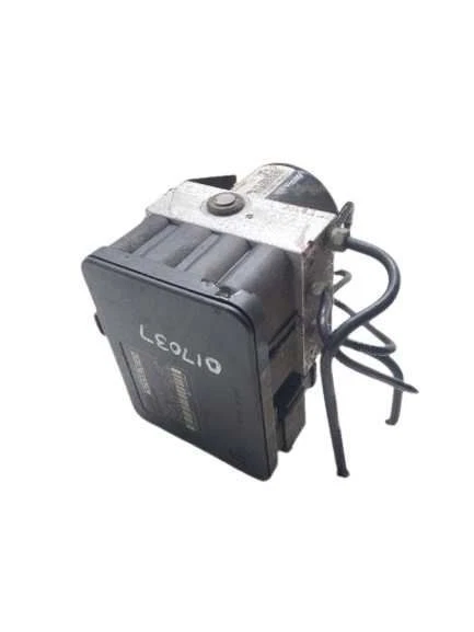 ABS Brake Pump Control Module Fits 2004 Volvo S40 - Image 1 of 4