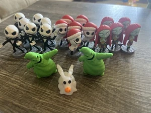 Disney Nightmare Before Christmas - 2.5" Mini Figure Lot - 21 Pieces - Picture 1 of 8