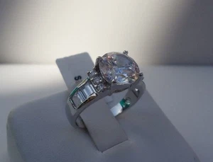 ANILLO DE DISEÑO DE PLATA ESTERLINA BG00389/925 4,50ct DIAMANTES SIMULADOS CREADOS EN LABORATORIO - Imagen 1 de 10