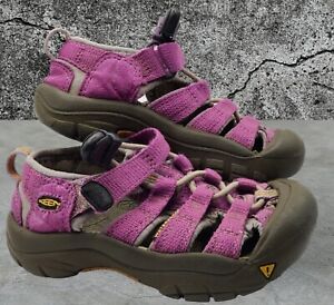 Keen Newport Closed Toe Pink Sandal Size 9 Toddler Shoes Machine Washable Hiking