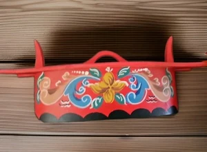 Vtg. Nordic Folk Art Rosemaling Hand-painted Wood Red floral oval Tine 10.5" Box - Picture 1 of 10