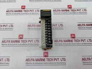 Omron CQM1-OD212 Output Module 16 Points 5-24VDC 0,3A/Point 4,8A/Unit - Picture 1 of 8