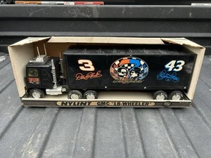 Nylint GMC '18-Wheeler' Semi #3 Dale EARNHARDT, #43 Richard PETTY No 911-Z Rare - Picture 1 of 23