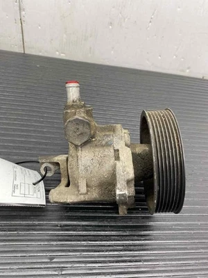 Bomba de dirección asistida Porsche Cayenne 2011-2018 OEM 4,8 L con polea Foto 1 de 4