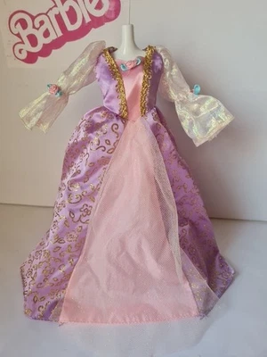 BARBIE MATTEL RAPUNZEL RAPERONZOLO OUTFIT ABITO LUNGO PRINCIPESSA - Immagine 1 di 4