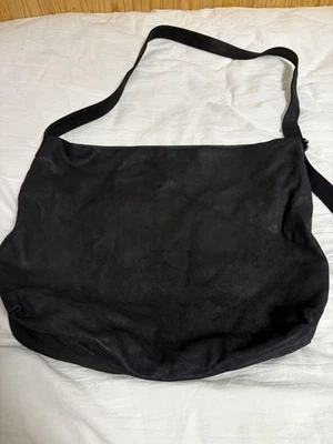 Bolso Mensajero Ann Demeulemeester Cuero Liso Usado Talla Libre Color Negro Foto 1 de 4