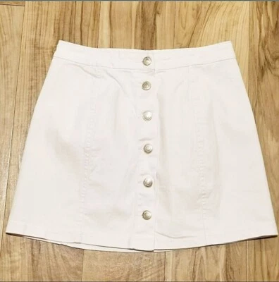 全新 木瓜 白色牛仔迷你裙 M 女式纽扣前波西米亚时尚学院风腰 28 — 第 1/4 张图片