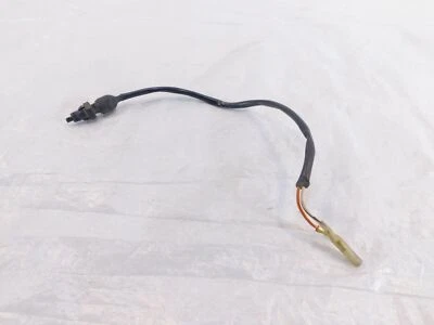 Interruptor de luz de freno de pie trasero Suzuki Intruder 700 750 VX800 LS650 Savage GSXR750 Foto 1 de 4