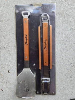 Yuengling Juego de Parrilla de Barbacoa de 3 Piezas con Espátula, Tenedor y Pinzas *Raro* con Cerveza Foto 1 de 2
