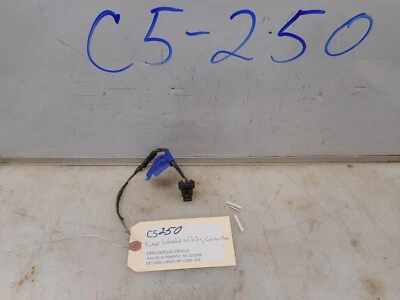 1999 CADILLAC DEVILLE EVAPORATOR SOLENOID WIRING CONNECTOR - Image 1 of 3