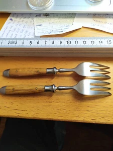 2 kuchengabeln, Backenbesteck, von Firma Eichenlaub Olivenholz, gebraucht - Bild 1 von 2