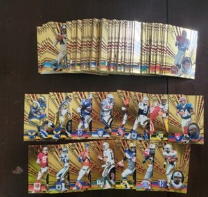 (145) 1996 Pacific Invincible Football Lot W/ Stars