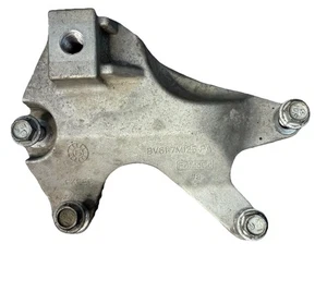 2013-2019 FORD ESCAPE UPPER TRANSMISSION MOUNT BRACKET BRACE UPPER MOUNTING OEM - Picture 1 of 3