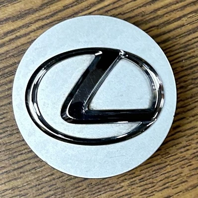 2 3/8" Lexus ES350, GS300, GS350, GS430, GS450h Hyper Center Cap #4260330590 x1 - Image 1 of 2