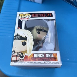 Funko POP! Modellino in vinile Rocks Motley Crue Vince Neil #71 SCATOLA DANNEGGIATA VEDI FOTO - Foto 1 di 6