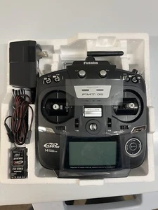 Futaba FMT-02 Radio Remote Control 24 Channel Transmitter 8 Channel Receiver - Picture 1 of 5
