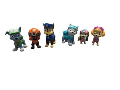 Lote de 2" figuras de perro Paw Patrol Everest Liberty Chase Zuma Sky Rocky Girl sueltas  Foto 1 de 4