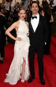 Amanda Seyfried Justin Long at the China Through The Looking Glass - Old Photo - Picture 1 of 1