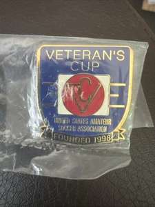 Veteran’s cup United States amateur soccer Association founded 1998 pin RARE NOS - Picture 1 of 1