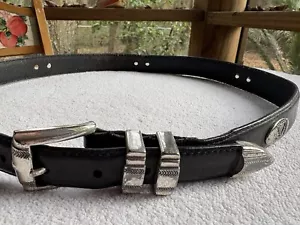 Genuine Leather Golf Concho Belt Mens 34 Black Silvertone Buckle Bands Tip Clubs - Picture 1 of 12