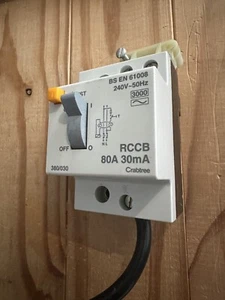 CRABTREE 380/030 80 AMP 30mA DOBLE 2 POLOS RCCB RCD - Imagen 1 de 6