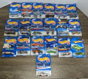 Lot of 19 - 1990's & 2000's Hot Wheels Corvette, Camaro, Chevelle, T-Hunt - NEW - Picture 1 of 22