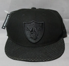 New Era 9Fifty Oakland Raiders reflektierende Druckknopflasche Mütze Kappe schwarz Logo - NEU