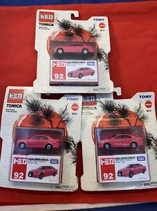 TOMICA TOMY TOYOTA CORONA ATLETA ROSA #92 Lote de 3 - Imagen 1 de 9