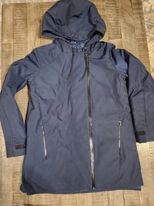 Nike Rain Jacket 2 In 1 Soft Shell Hooded Women Size Medium Navy Blue Full Zip - Picture 1 of 16