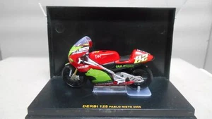 DERBI 125 PABLO NIETO 2005 MOTO/BIKE 1:24 ALTAYA IXO - Imagen 1 de 3