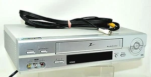 Zenith VCS442 VCR 4 Head VHS Player Recorder AV Cable *No Remote* Tested Works - Picture 1 of 5