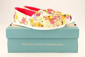 *Toms Womens Alpargata White Photoreal Floral Collage Print Size 9.5 - Picture 1 of 4