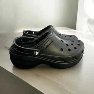 Crocs Dual Comfort Lined Fleece Clogs Women 8 Black Slip On Slides Thick Soles - Picture 1 of 8