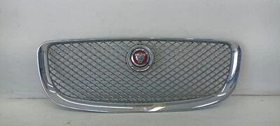 2010-2013 JAGUAR XJ GRADE SUPERIOR CROMADA FABRICANTE DE EQUIPAMENTO ORIGINAL AW93-018K28-AA - Imagem 1 de 4