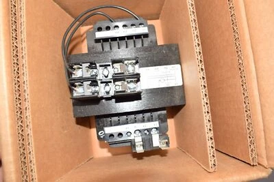 NEW ACME ELECTRIC TB500N004F4 Control Transformer: 208V AC/230V AC/460V AC, 115V - Image 1 of 3