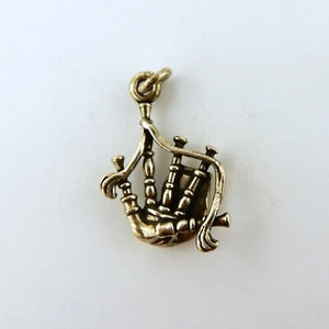 Sterling silver Scottish Bagpipes Charm, Scottland, Celtic - Imagen 1 de 4