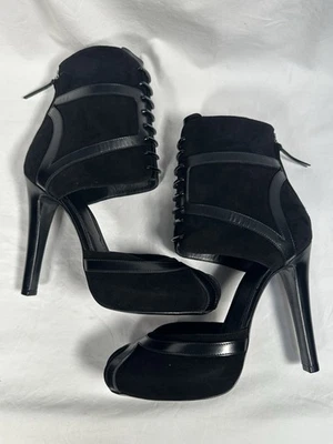 NUEVO GIVECHY Negro Gamuza con Borde de Cuero Punta abierta Plataforma Tacón Zapato Bota 37 ¡NUEVO EN CAJA! Foto 1 de 4