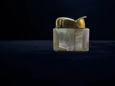 Encendedor de combustible Evans de colección madreperla sin probar Foto 1 de 4
